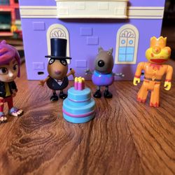 Peppa Pig Toy House + Figures