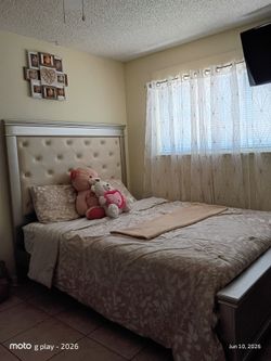 Queen Bed