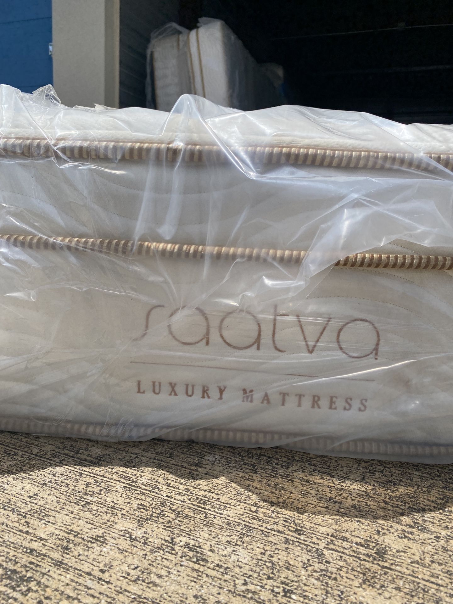 Overstock Display Queen Pillowtop Mattress for Sale in San Antonio, TX