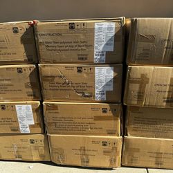 BRAND NEW Sectional Couch