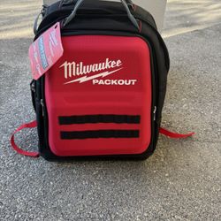 Milwaukee 15 in. PACKOUT Tool Backpack