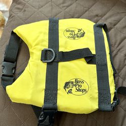 Bass Pro Redhead Small Dog Vest For Boat Cruising