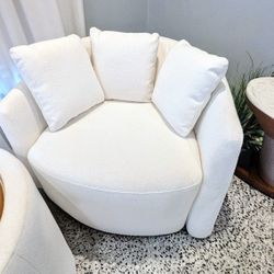 Oversized Swivel Chair With Ottoman!