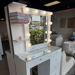 White Glass-Top Vanity Desk with LED Mirror, 6 Drawers, USB + Shelves – Rocca Tour Vanity Room Sale