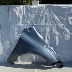 2020 2021 2022 2023 2024 2025 TOYOTA COROLLA  RIGHT SIDE FENDER OEM USED 
