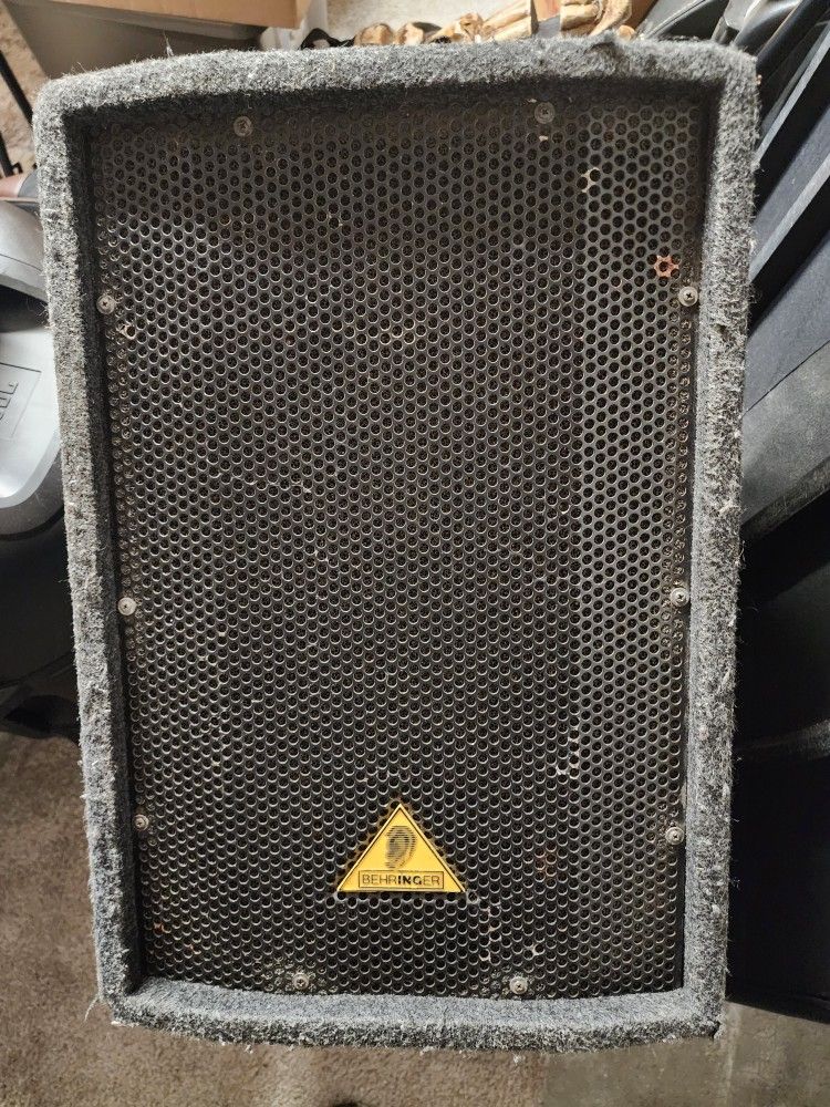 Monitor Speakers