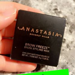 anastasia brow freeze