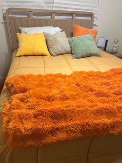 Queen size bed set with side table