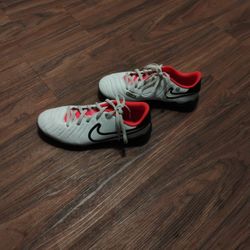 Size 4 Nike Football Cleats