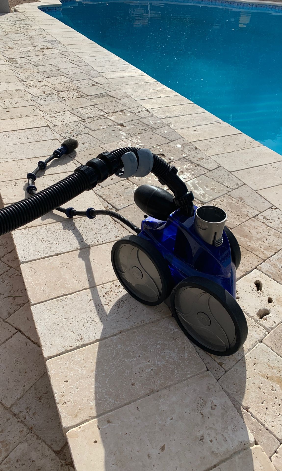 Awesome Pool Cleaner- REDUCED !