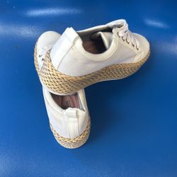 White Fashion Sneakers 10