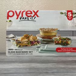 Pyrex Bake it 