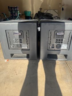PAR DE BAJOS MACKIE 12s POWERED