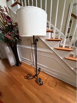Floor lamp, 50 inches   Tall Floor lamp, 50 inches long