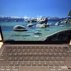 Perfect Apple MacBook Air 13" M2 Midnight Laptop Computer Excellent Condition