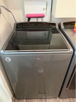Full size-Whirlpool washer and dryer