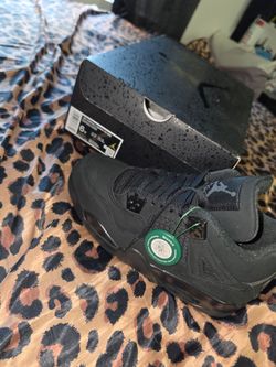 Jordan 4 Retro Black Cat (2025) (GS)