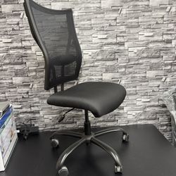 Flash Furniture HERCULES Black Contemporary Adjustable Height Swivel Fabric Desk Chair