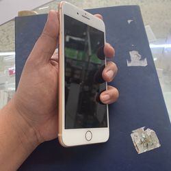 iPhone 8 Plus Unlocked Rose gold 