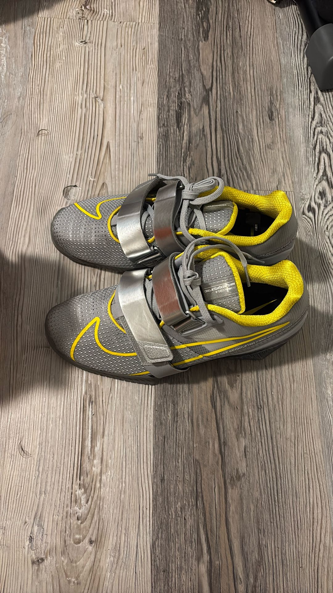 Weightlifting shoes Nike