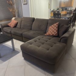 Couch With Chase And Recliner 