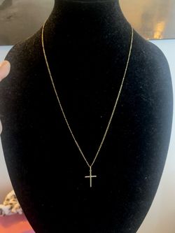 10k crucifix Pendant only