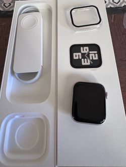 Apple Watch SE 2nd Generation 44mm Cellular