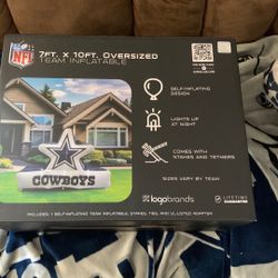 New Over Size Dallas Cowboy Inflatable 