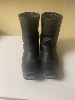 Mens pull on boots