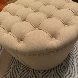 Beautiful Storage Ottoman. No Stains Or Tears. Reduced From $40