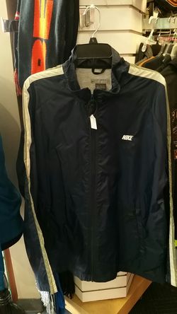 Nike Men's Navy Blue Lightweight Jacket Size Large