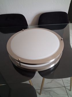 Half moon ceiling light (new)