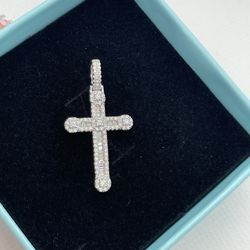Cross Pendant - Moissanite Diamonds & 925 Silver