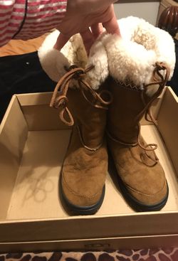 Uggs size 6