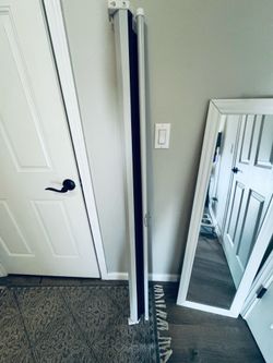 Indoor/outdoor pull down movie Screen