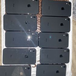 iPhone XR Factory Unlocked Best Offer 