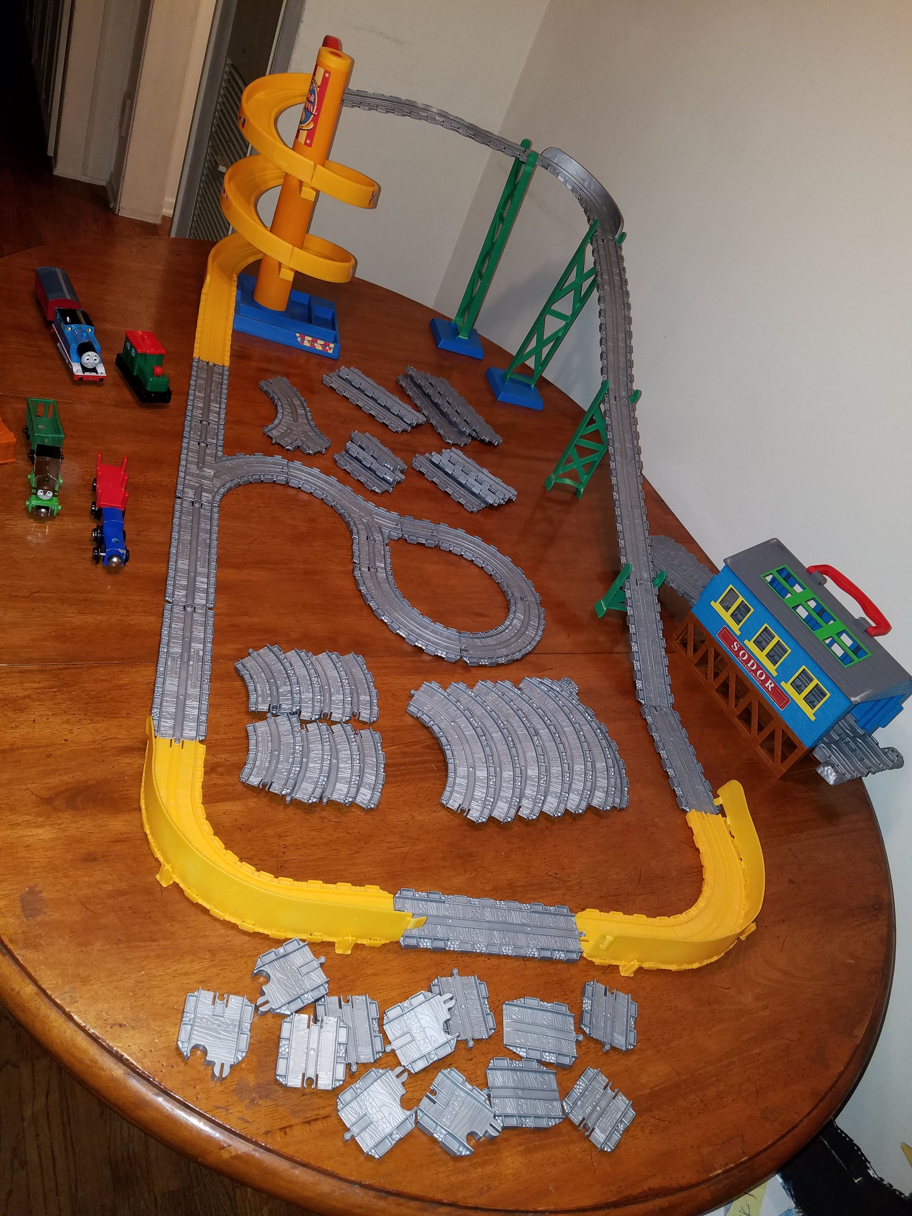 Thomas Train Sodor Carnival Set