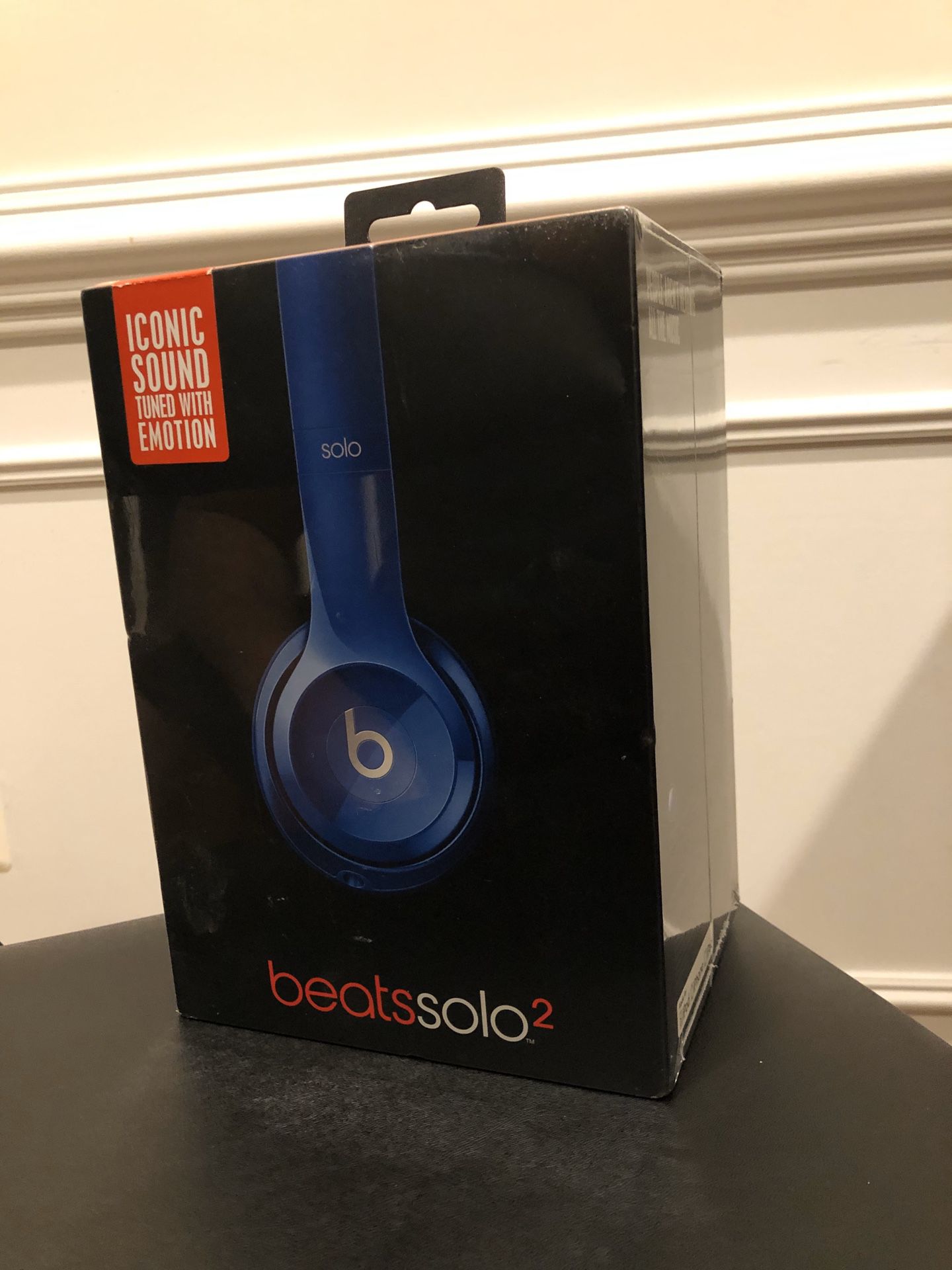 [UNOPENED/SEALED] Beats Solo 2 (Wired) Blue