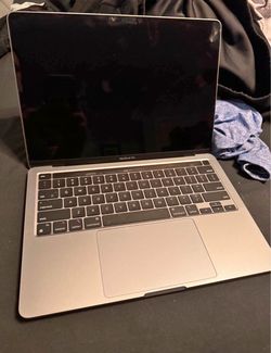 Apple MacBook Pro Laptop