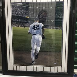 Mariano Rivera  Autographed 16x20