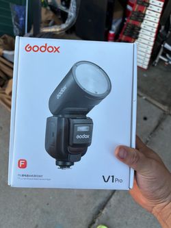 Godox V1Pro TTL Li-ion Round Head Camera Flash for Nikon Camera