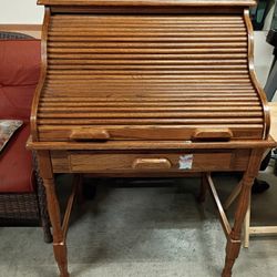 FREE Vintage Desk