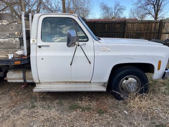 Flat Bed Pick Up