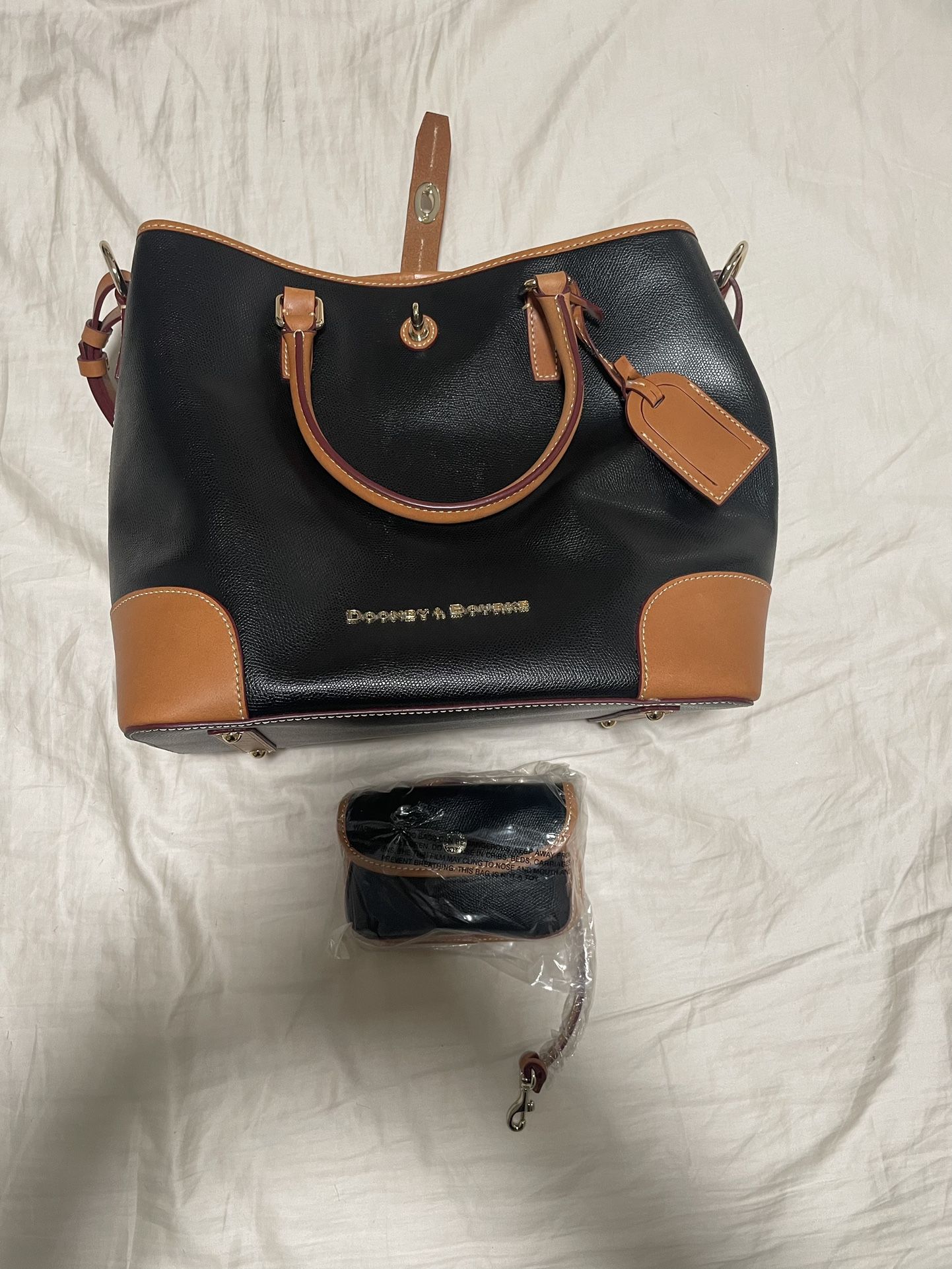Dooney & Bourke Purse