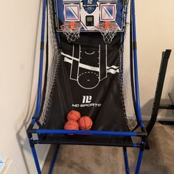 Basketball Game -indoor