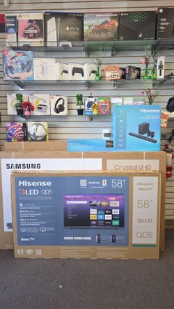 Hisense 58" Roku  HiQled Tv with Dolby Vision immersive surround sound audio experience