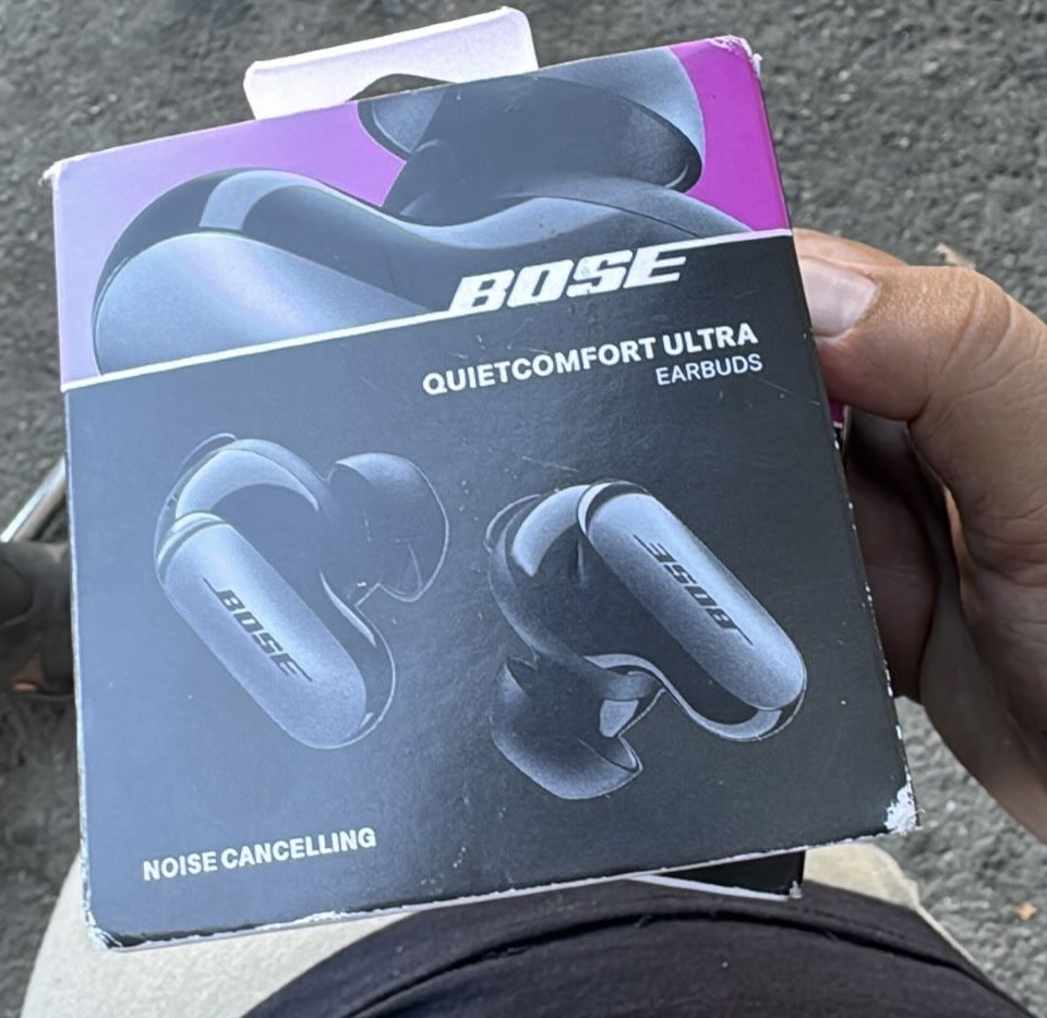 BOSE ULTRA QUIETCOMFORT