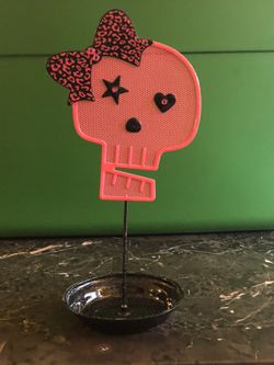 Skeleton dish / holder