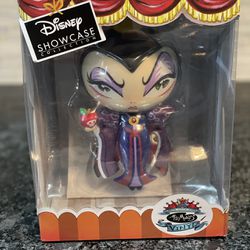 Miss Mindy Disney Showcase Collection Evil Queen NEW in box!