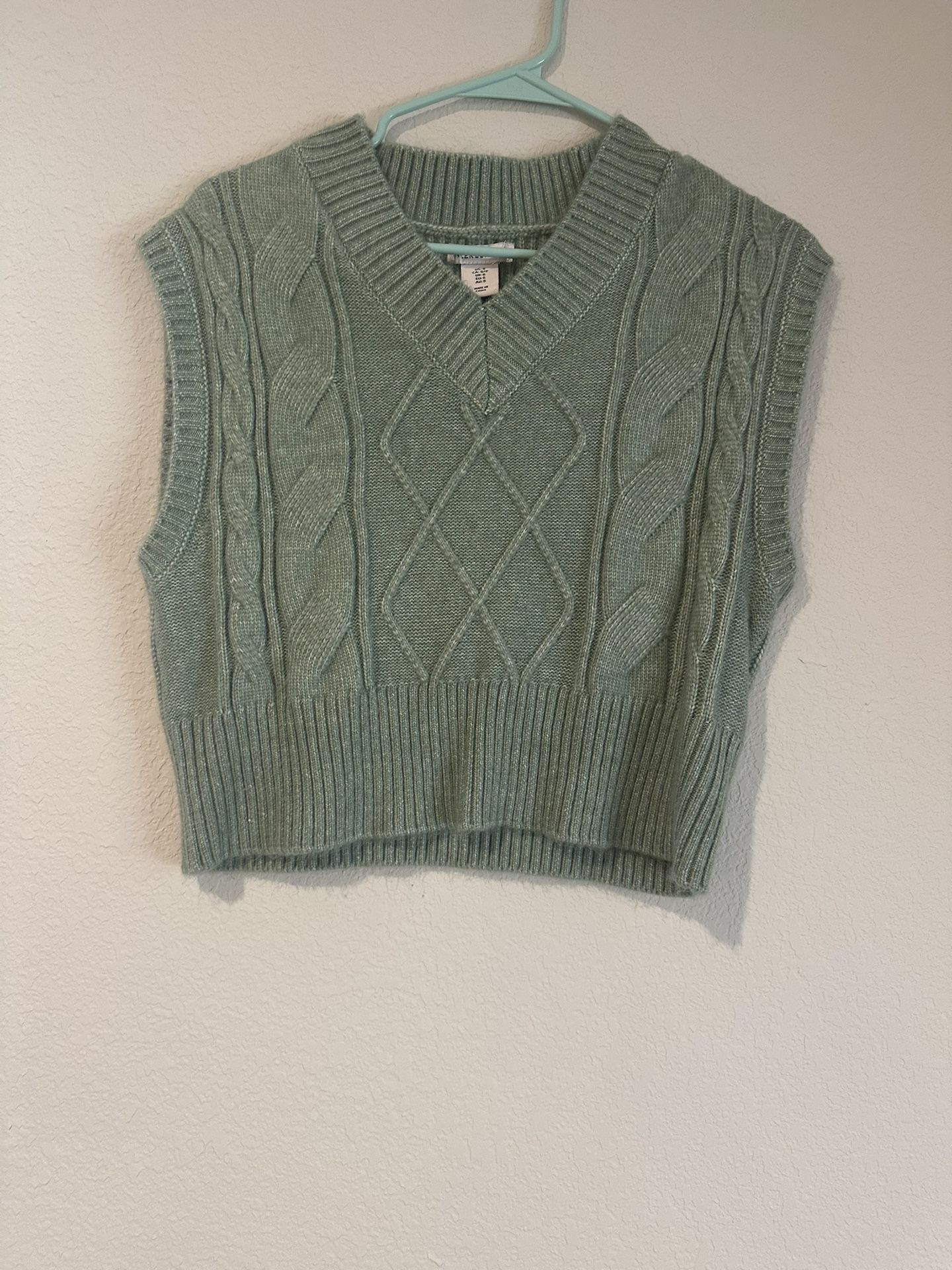 WOMENS SWEATER VEST